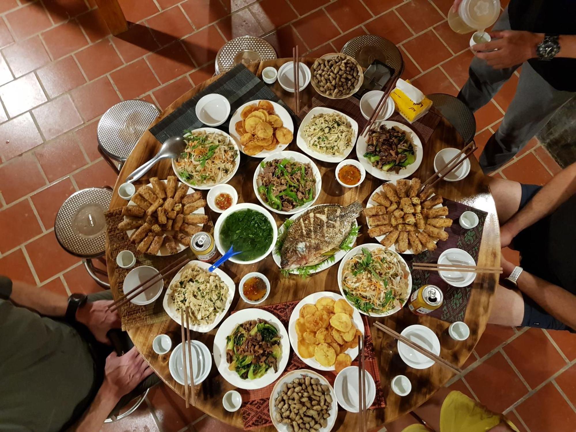 Vu Linh Palm House Homestay - Bungalow イエンバイ エクステリア 写真