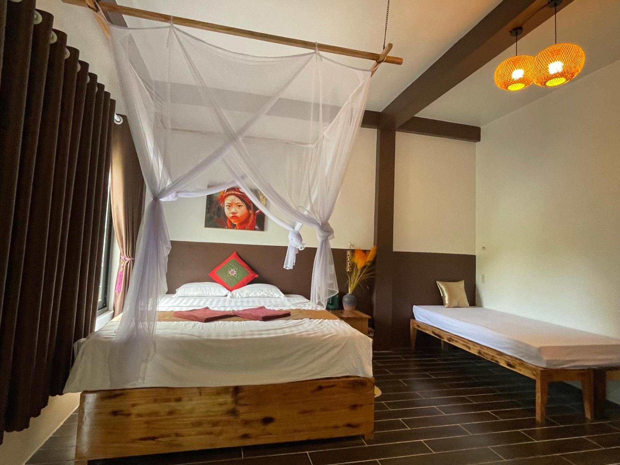 Vu Linh Palm House Homestay - Bungalow イエンバイ エクステリア 写真