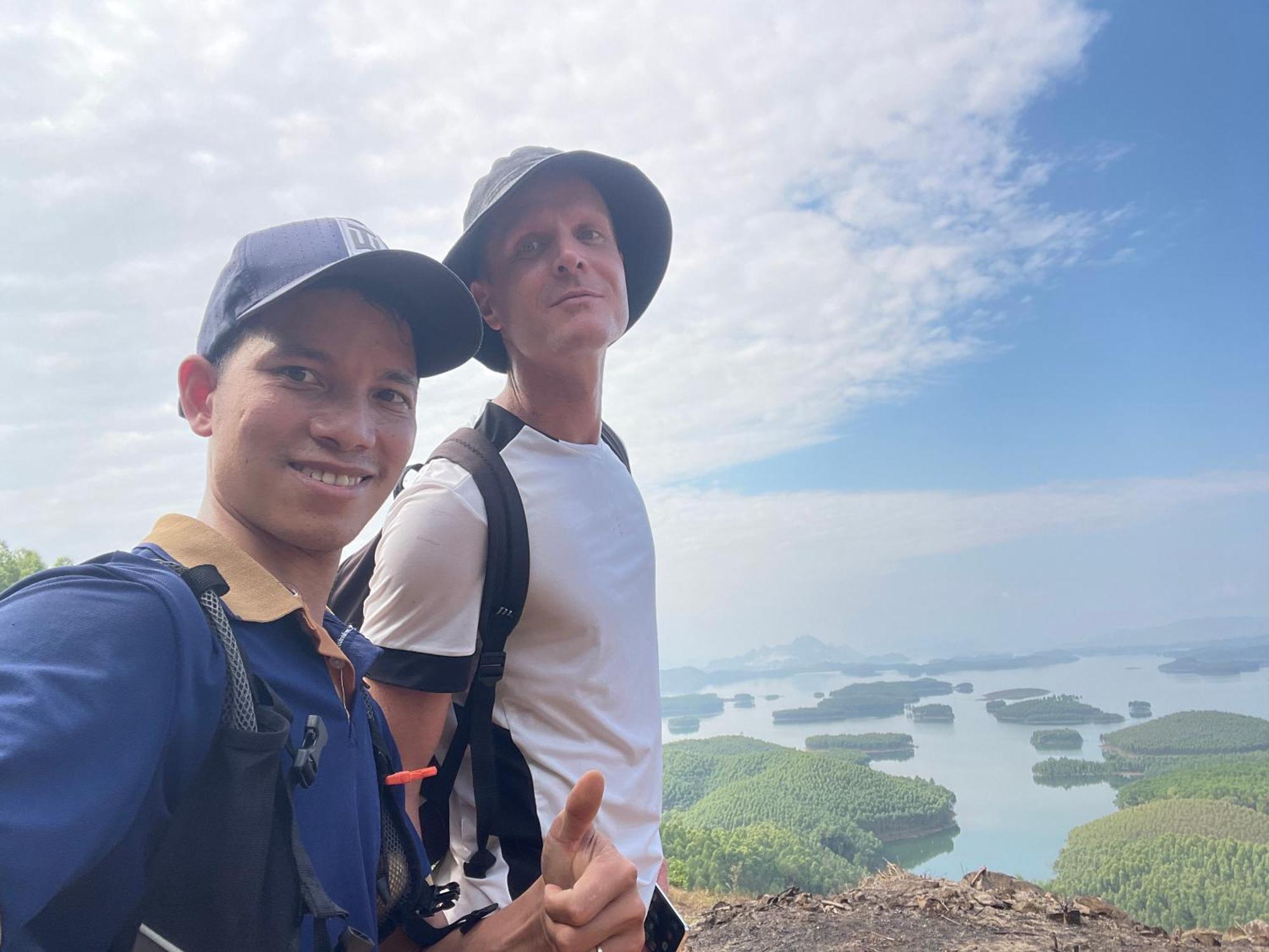 Vu Linh Palm House Homestay - Bungalow イエンバイ エクステリア 写真